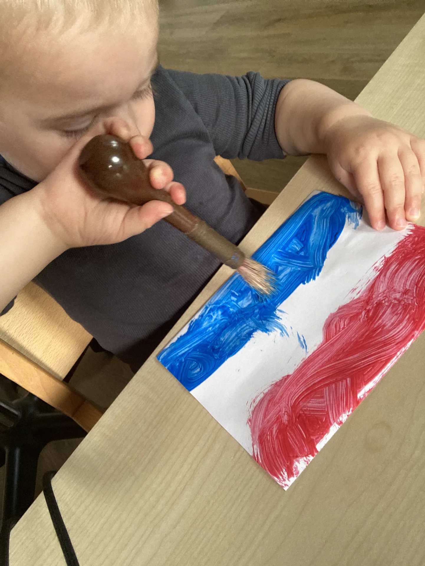 Peinture du drapeau néerlandais: par les enfants